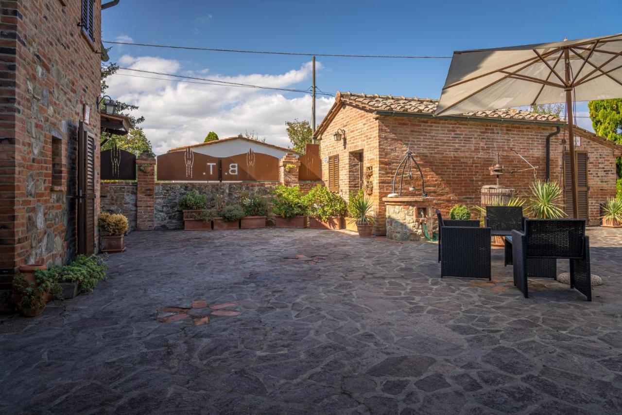 Borgo Terrosi Bed & Breakfast Sinalunga Luaran gambar