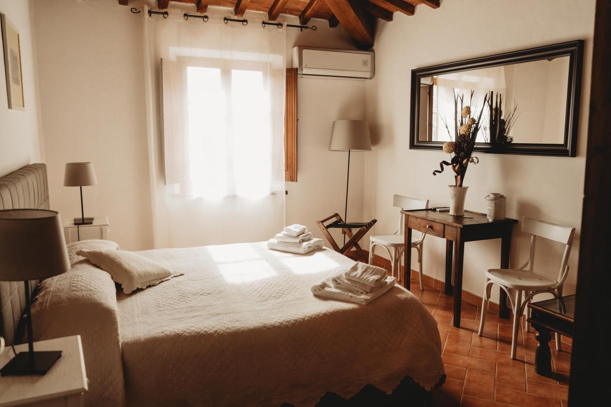 Borgo Terrosi Bed & Breakfast Sinalunga Luaran gambar